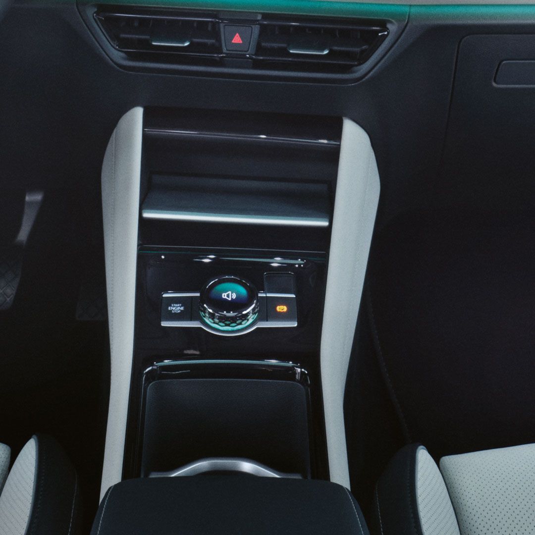 Interieur vom Tayron mit Fokus auf die Mittelkonsole.