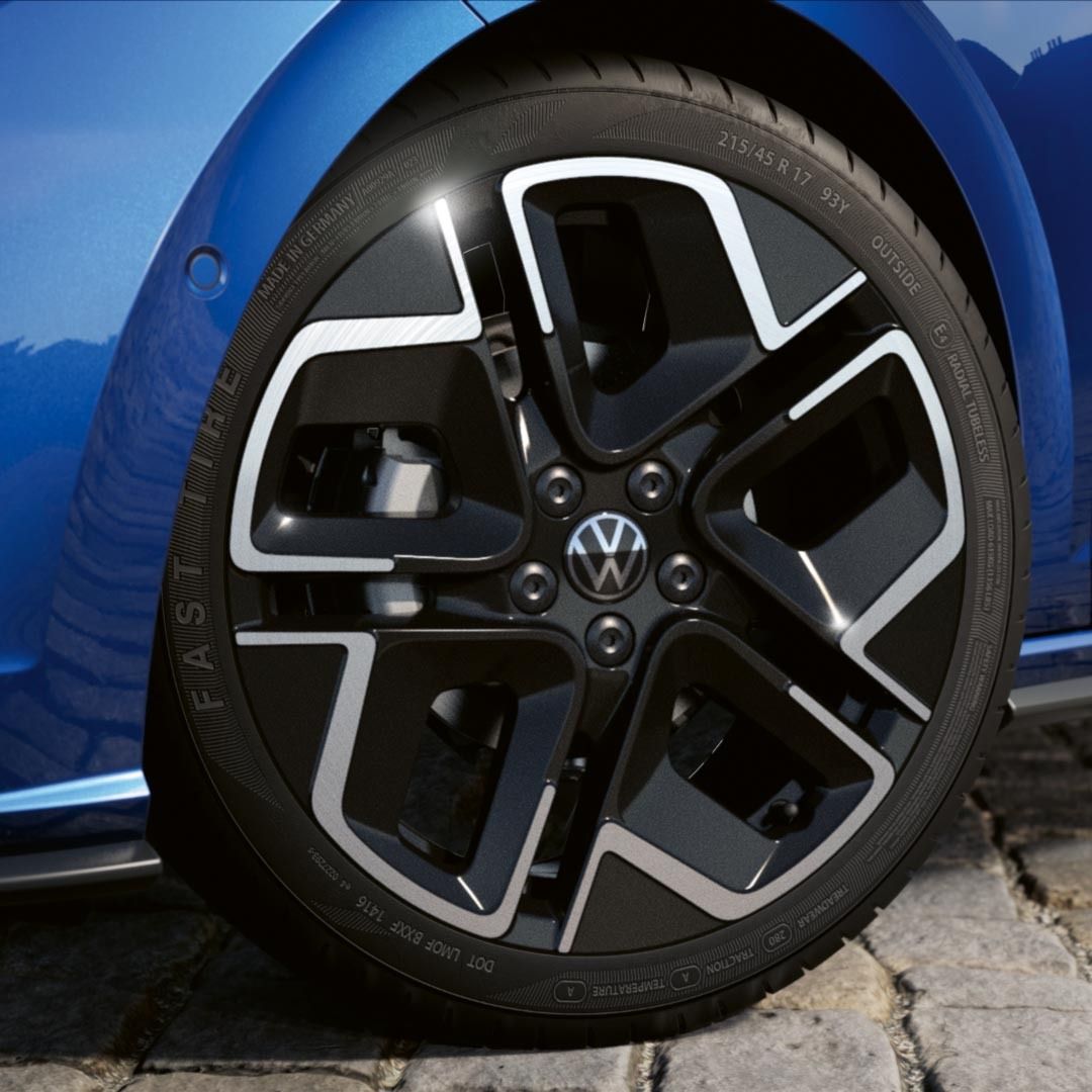 Detailshot vom Rad und der Felge 17" York des Polo