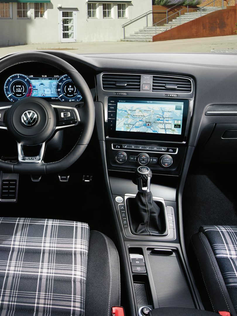 vw volkswagen golf gtd innen cockpit interieur